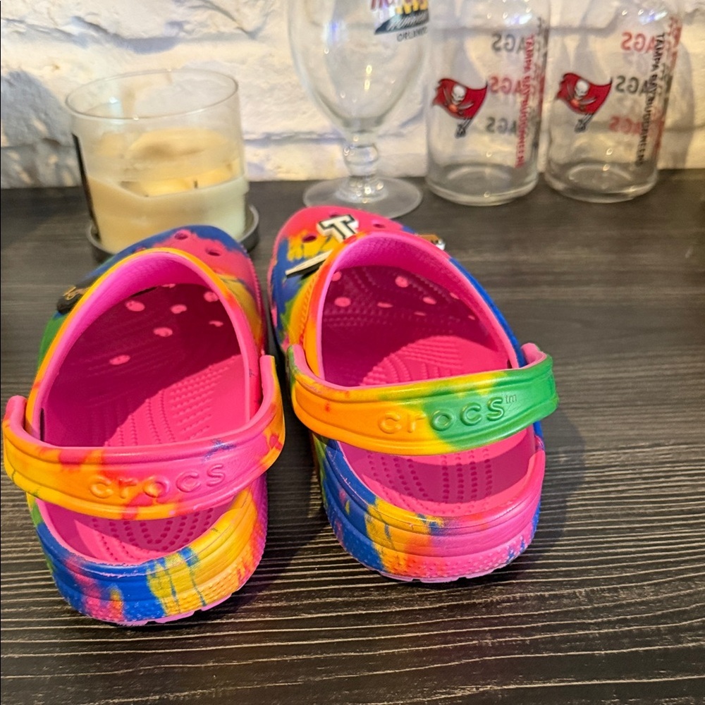 Tiedye CROCS - Picture 5 of 8
